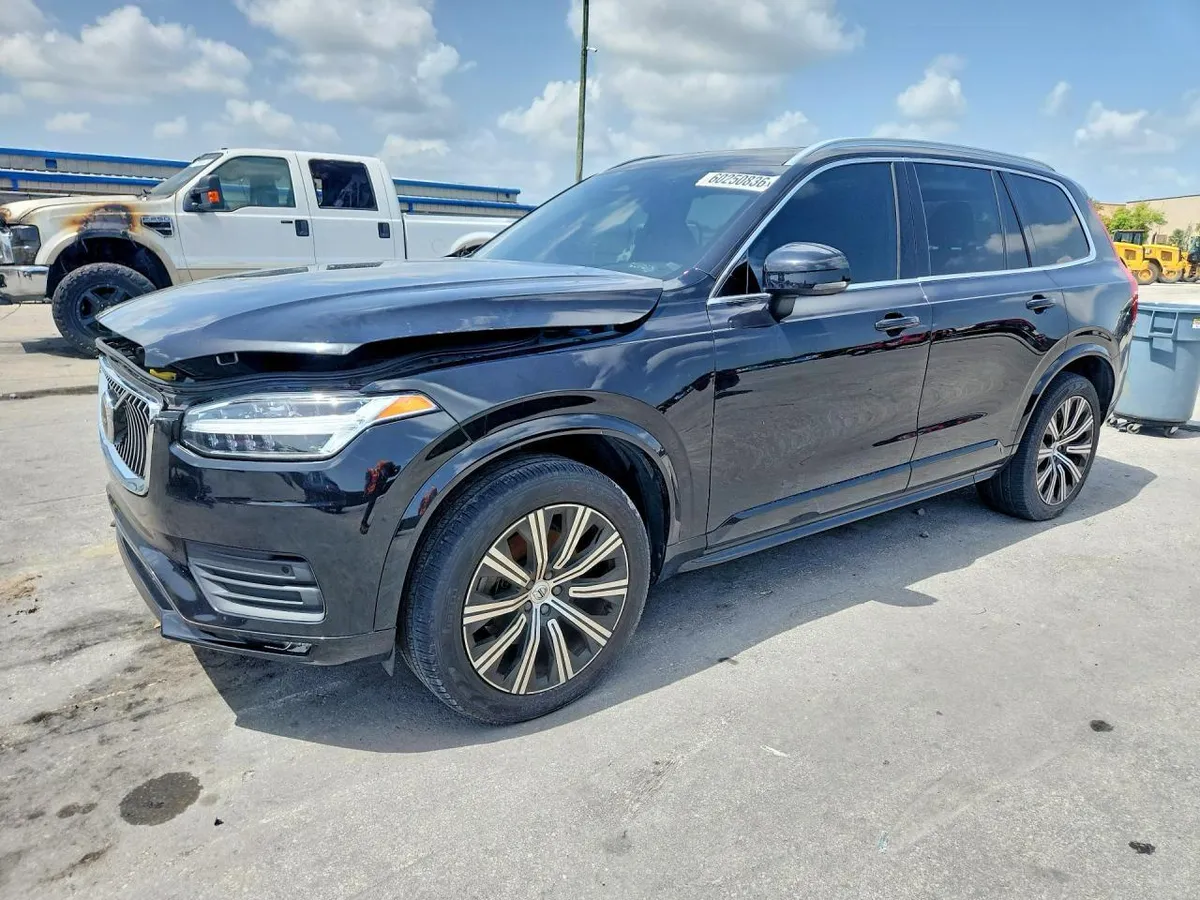VOLVO XC90 CORE 2022
