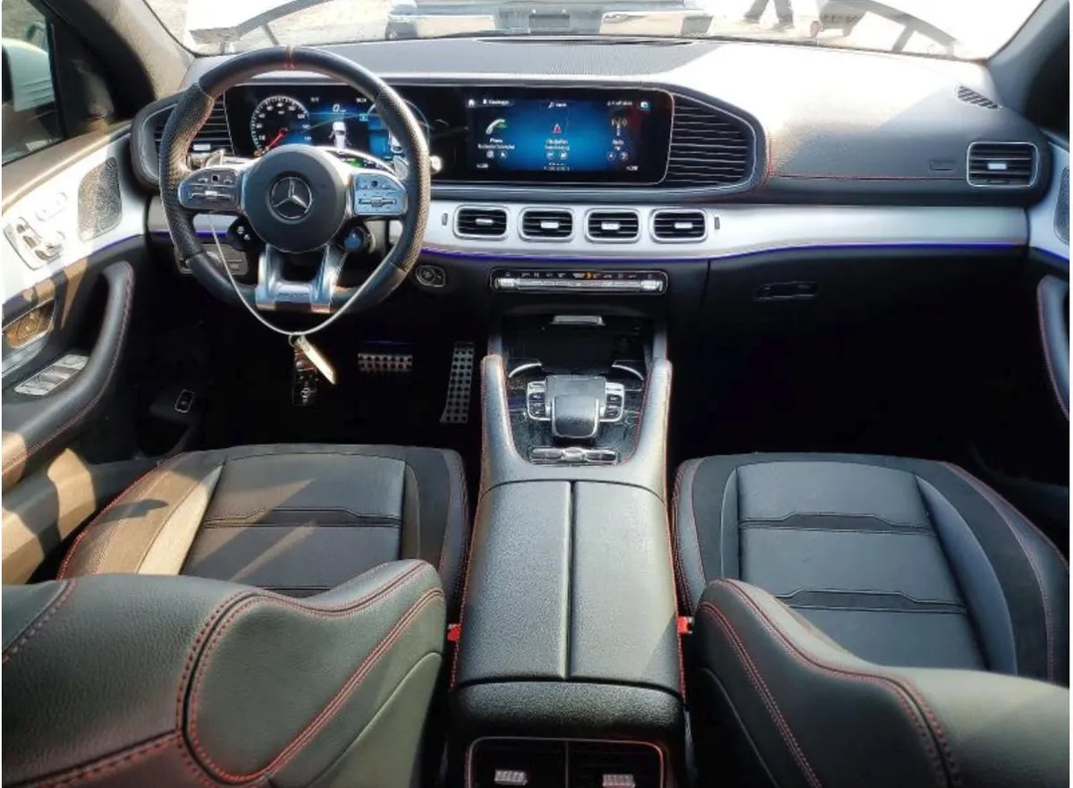 MERCEDES-BENZ GLE COUPE AMG 53 2023