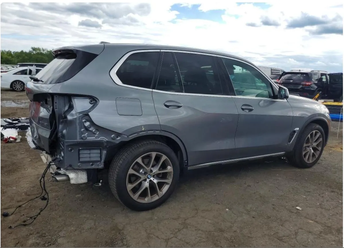 BMW X5 XDRIVE40I 2024