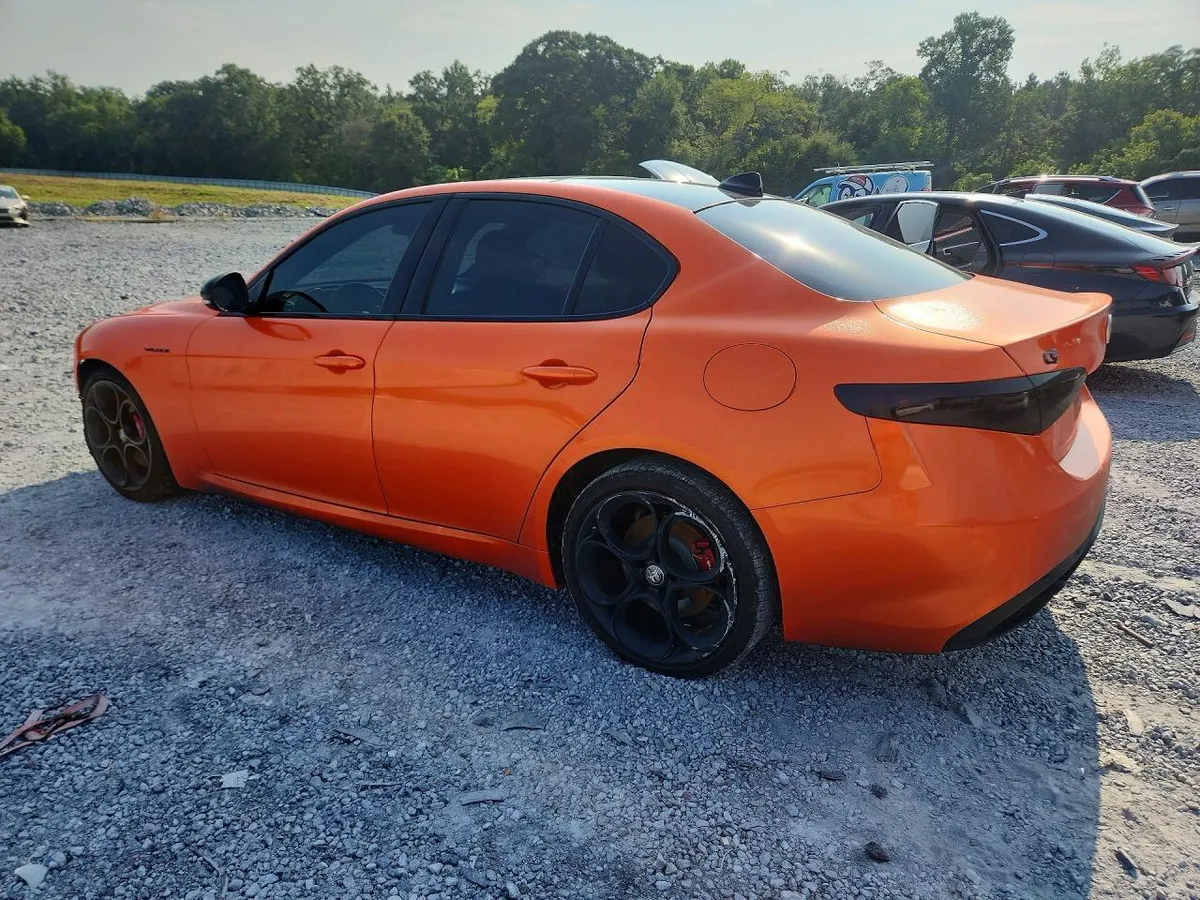 ALFA ROMEO GIULIA TI 2023