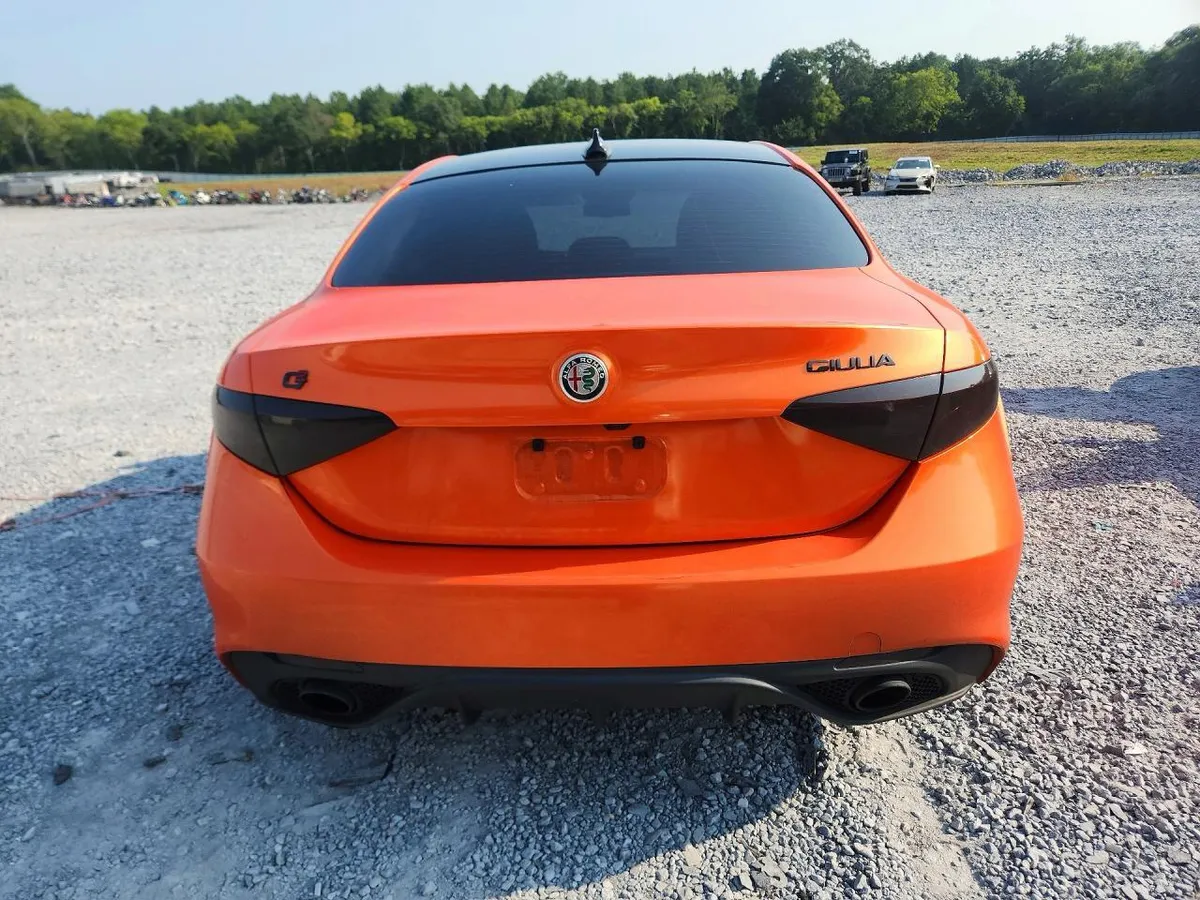ALFA ROMEO GIULIA TI 2023