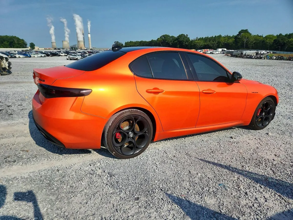 ALFA ROMEO GIULIA TI 2023