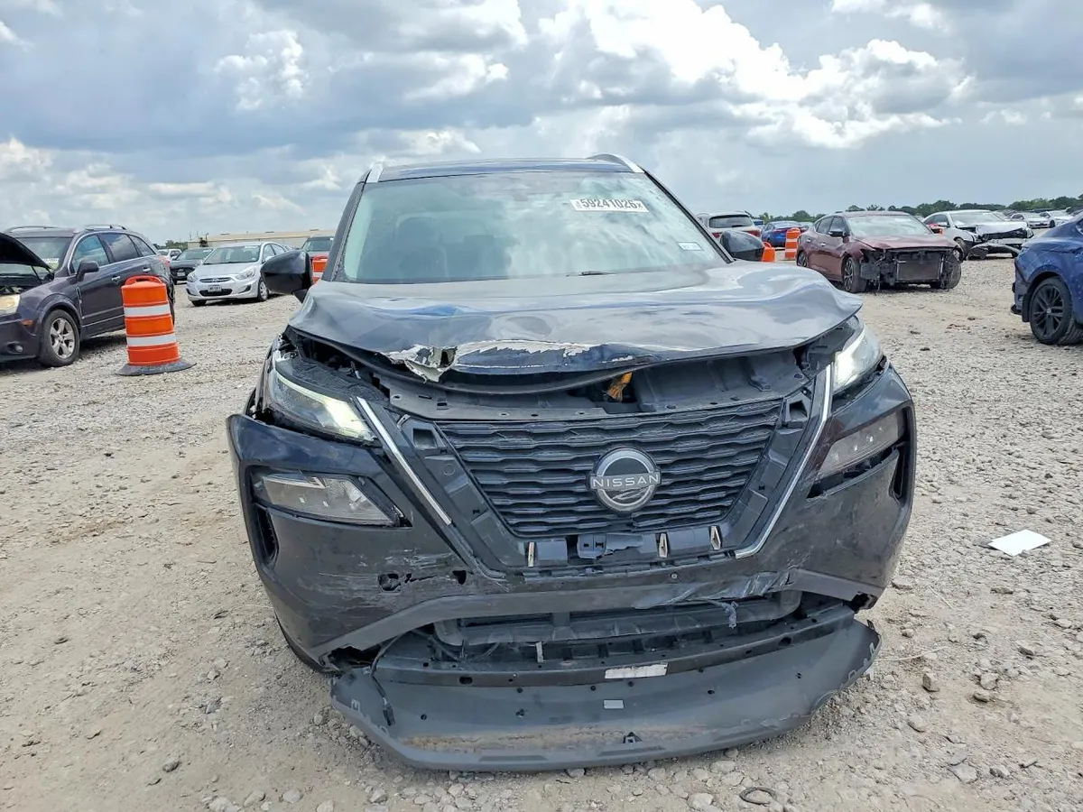 NISSAN ROGUE SV 2023