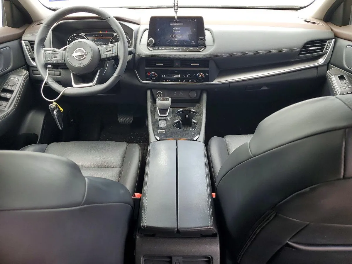 NISSAN ROGUE SV 2023