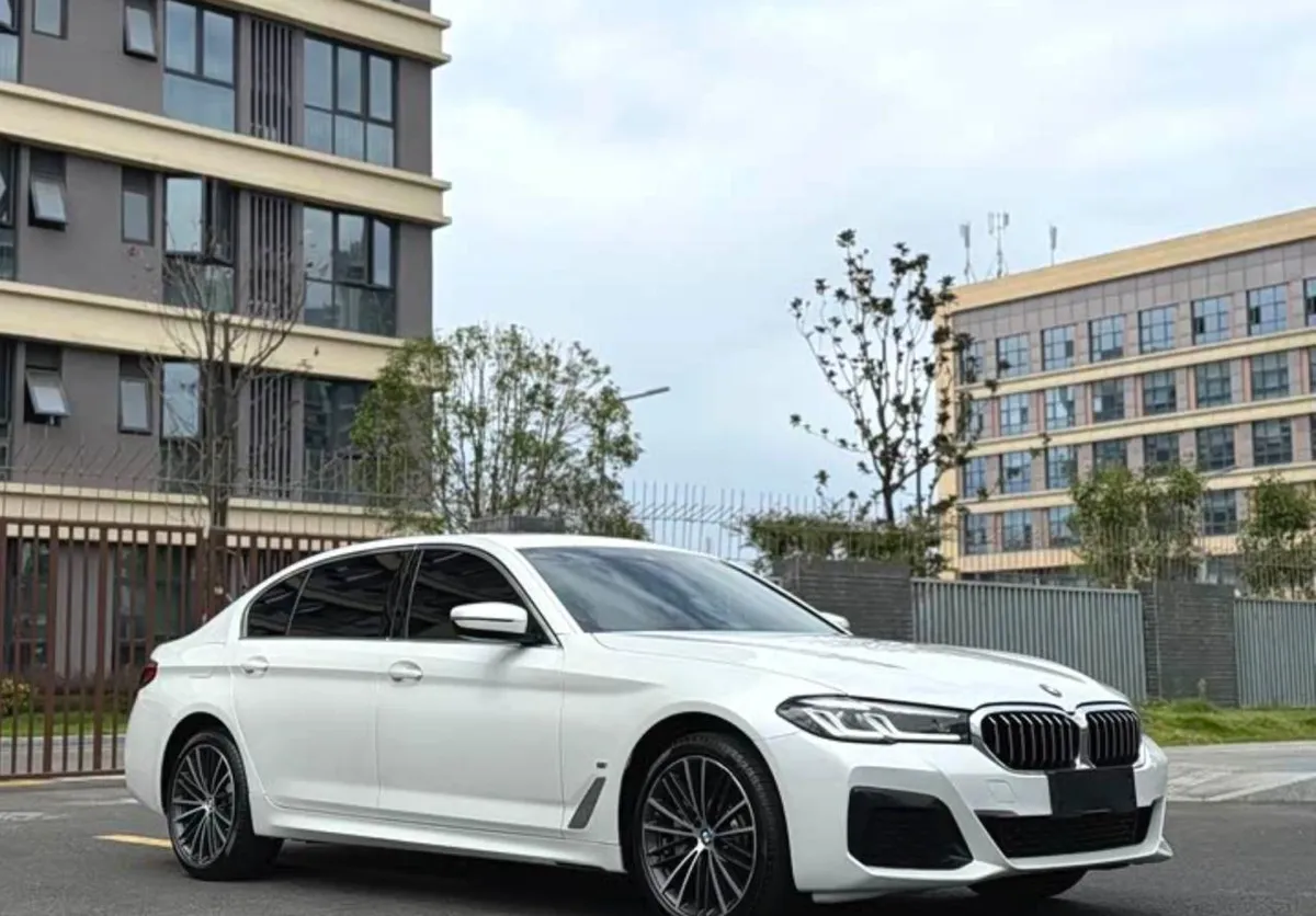 BMW 5 SERIES 530LI LEADING 2023
