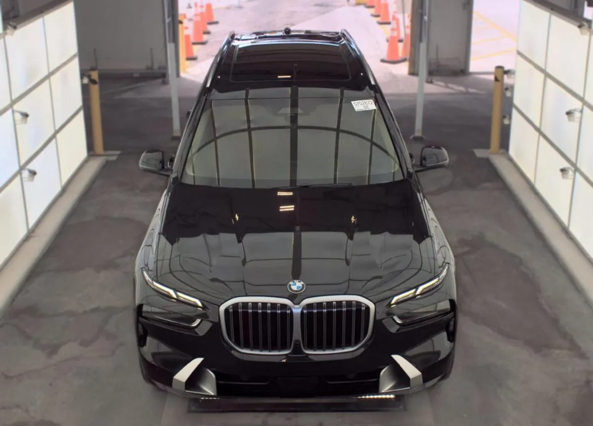 BMW X7 SPORTS ACTIVITY VEHICLE 2022