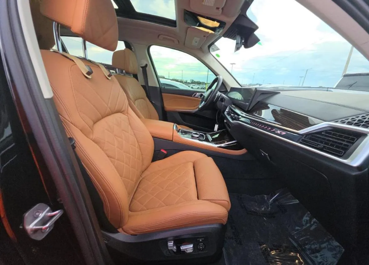 BMW X7 SPORTS ACTIVITY VEHICLE 2022