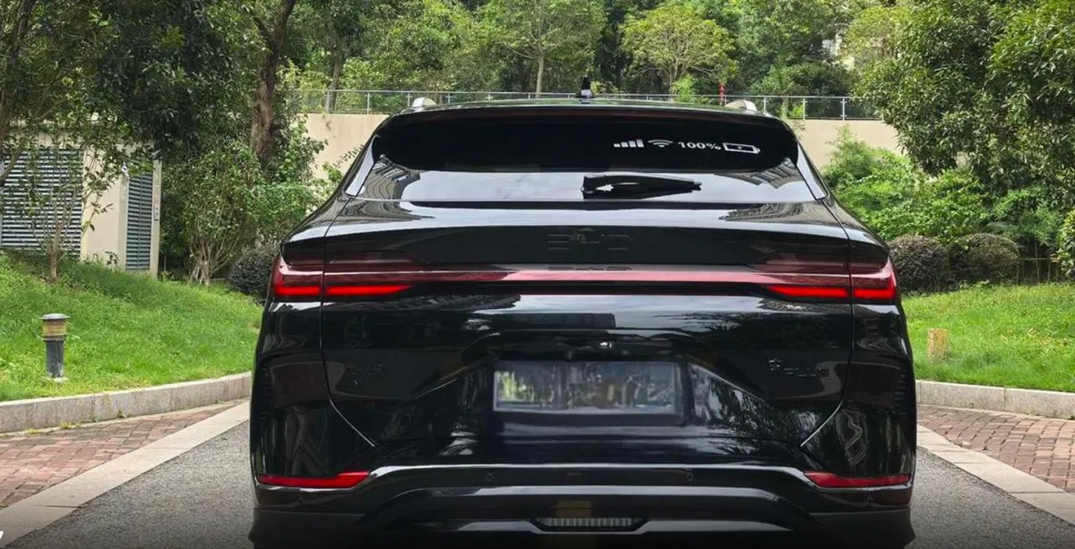 BYD SONG 2025 605KM FLAGSHIP EDITION 2024