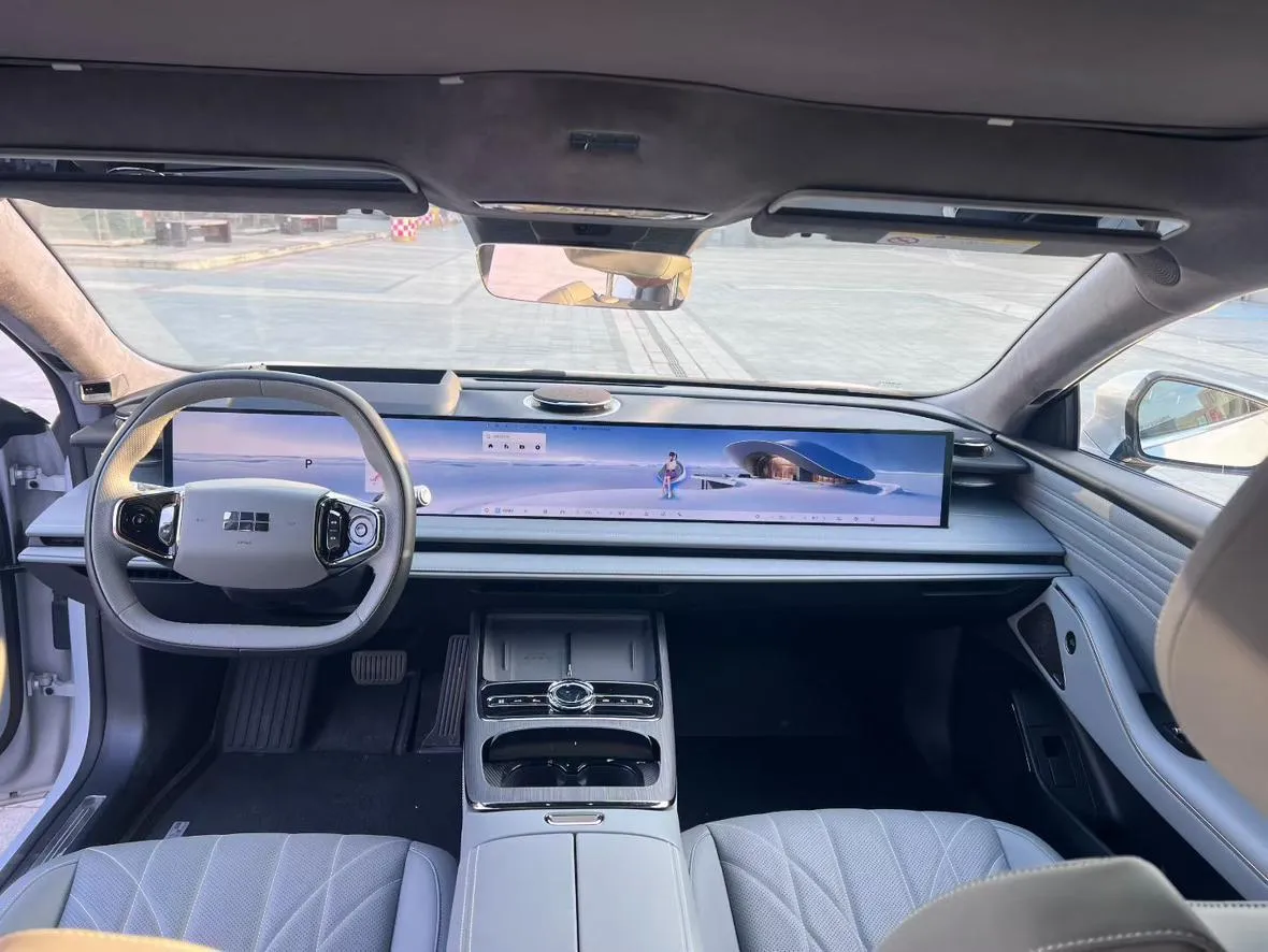 GEELY GALAXY E8 ПРЕДМАКСИМАЛЬНАЯ 2027