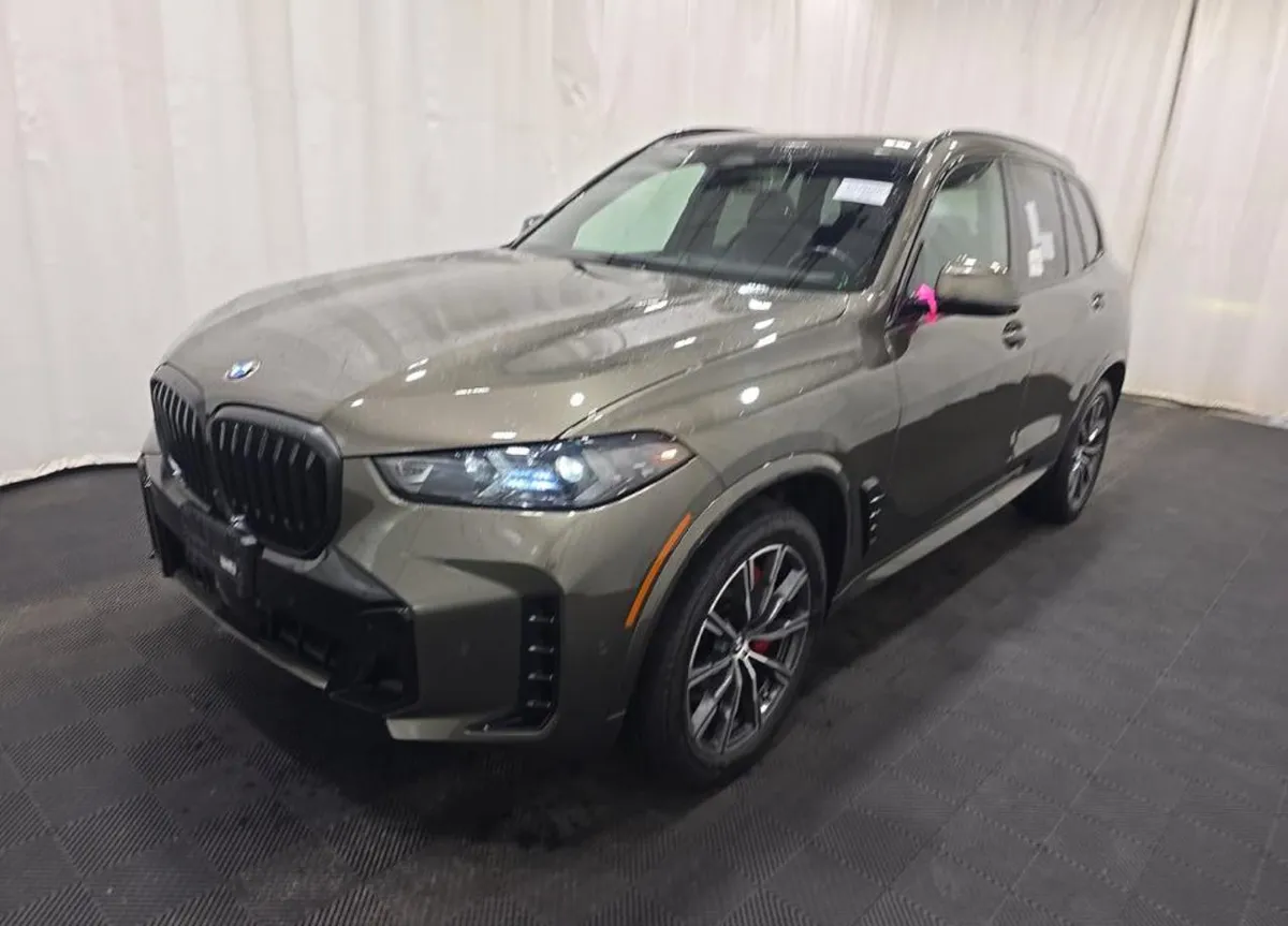 BMW X5 SPORTS ACTIVITY VEHICLE 2023