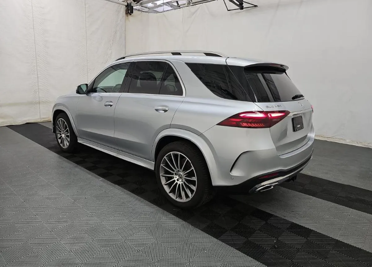 MERCEDES-BENZ GLE 350 2023