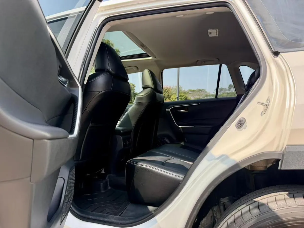 TOYOTA RAV4 2022