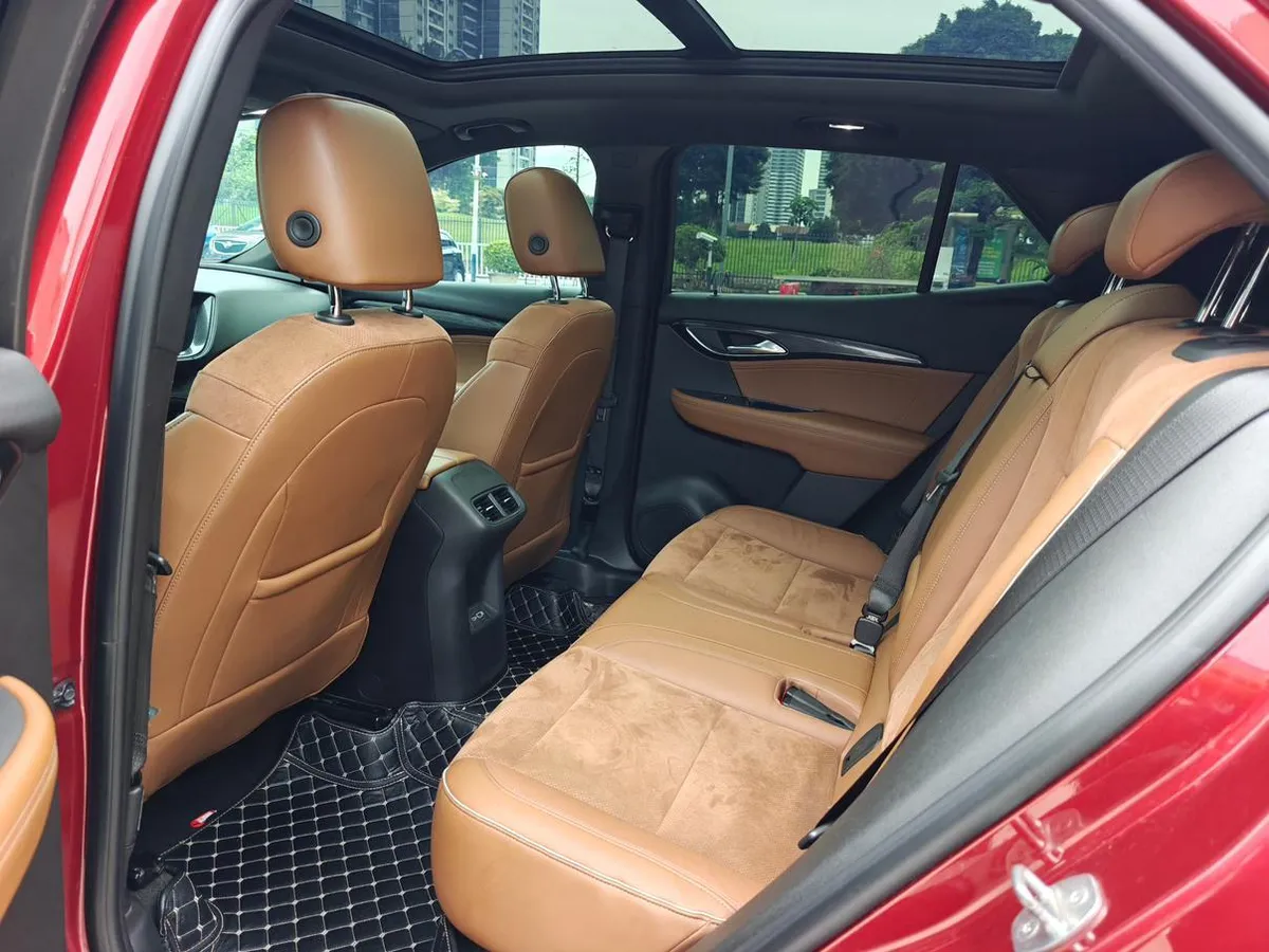 BUICK ENVISION LUXURY 2022