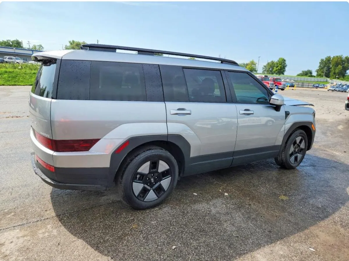 HYUNDAI SANTA FE SEL 2024