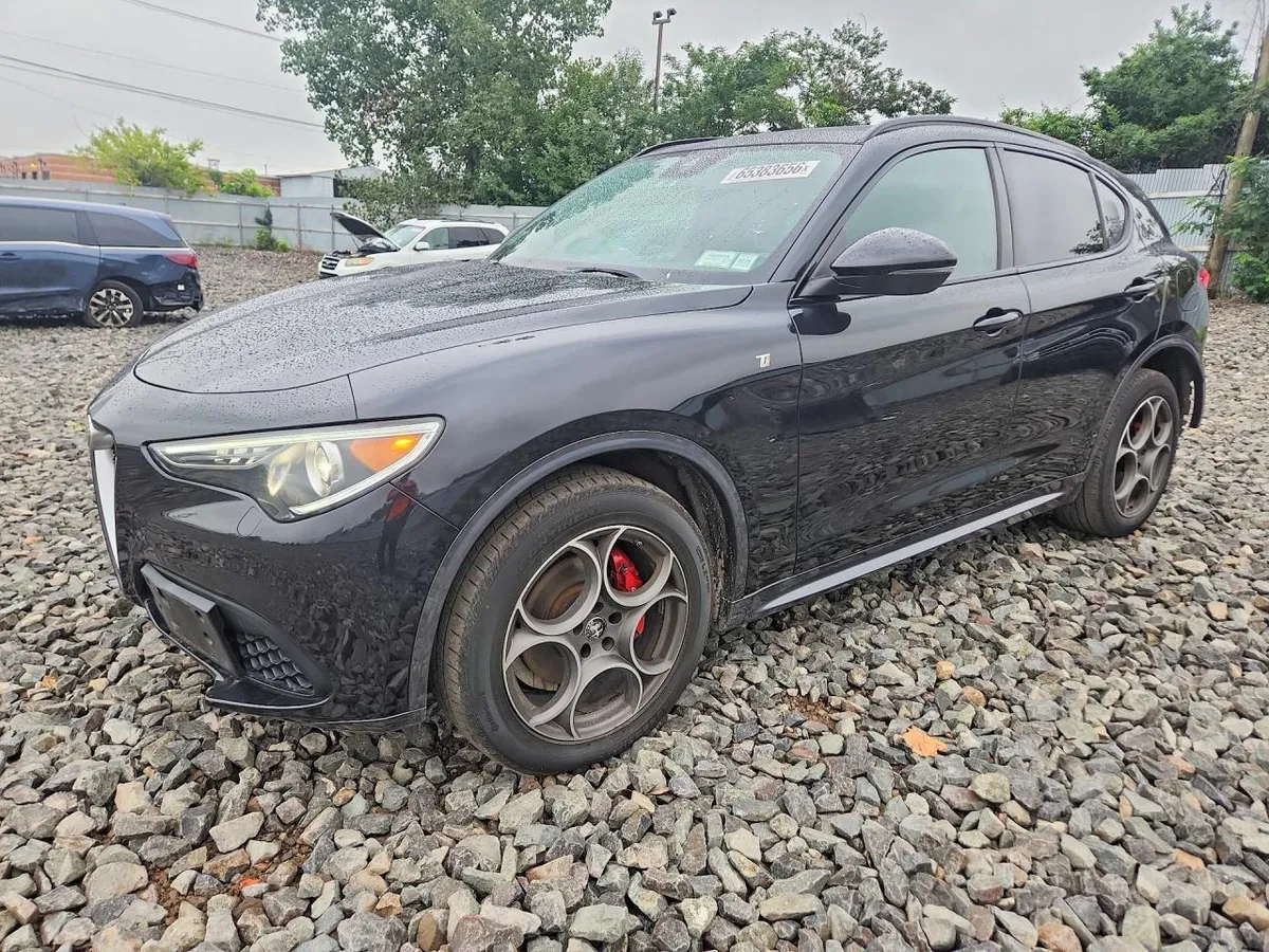 ALFA ROMEO STELVIO TI 2022