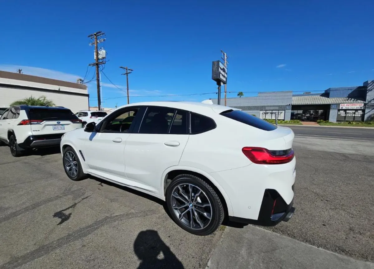 BMW X4 SPORTS ACTIVITY COUPE 2022
