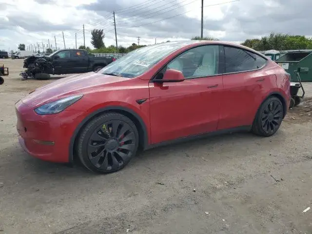TESLA MODEL Y PERFORMANCE 2022