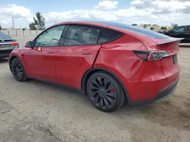 TESLA MODEL Y PERFORMANCE 2022