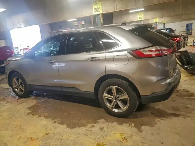 FORD EDGE SEL 2022