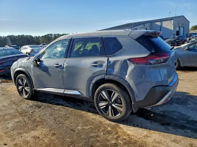 NISSAN ROGUE PLATINUM 2023