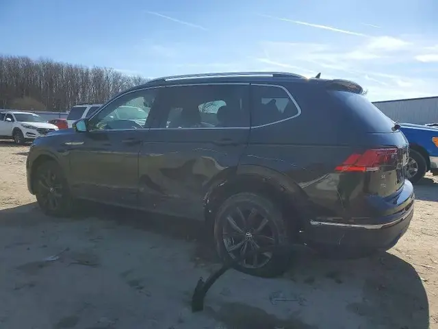 VOLKSWAGEN TIGUAN SE 2022