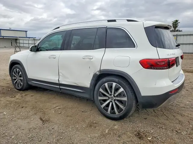 MERCEDES-BENZ GLB 250 2022