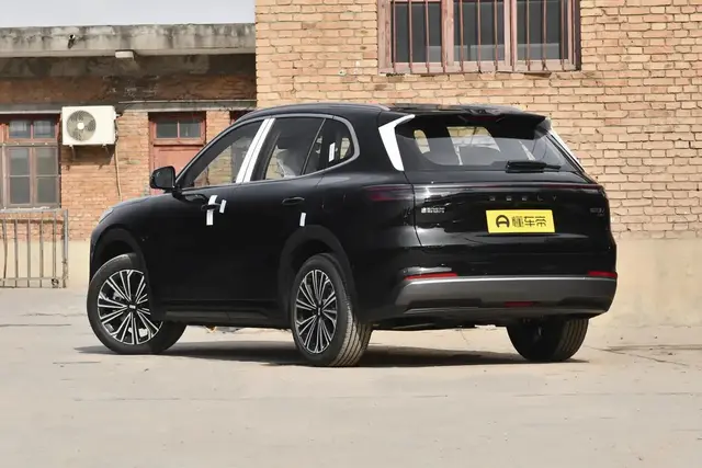 GEELY GALAXY STARSHIP 7 2026