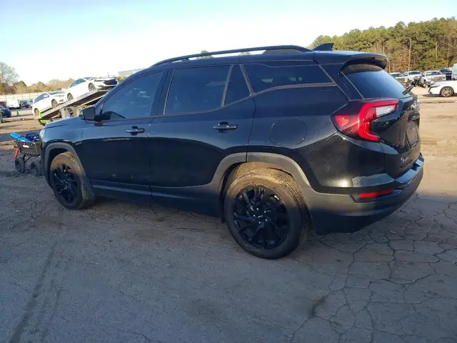 GMC TERRAIN SLT 2023