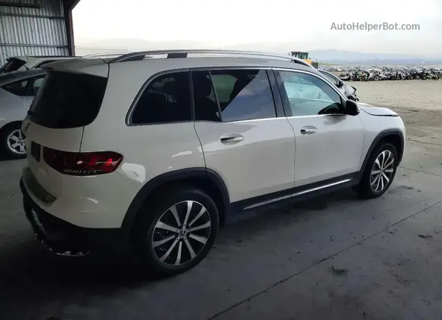 MERCEDES-BENZ GLB 250 2023