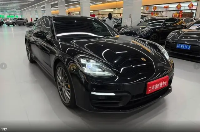 PORSCHE PANAMERA 2022