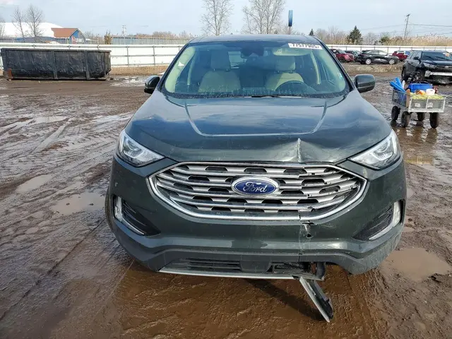 FORD EDGE SEL 2022