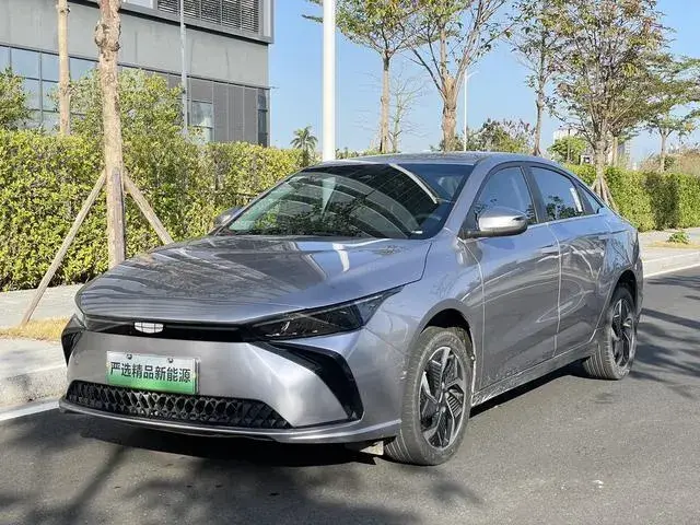 GEELY GEOMETRY G6 2024