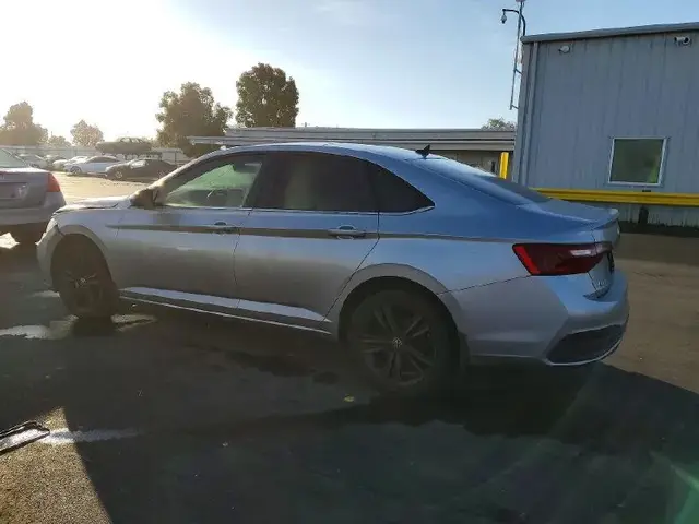 VOLKSWAGEN JETTA SE 2022