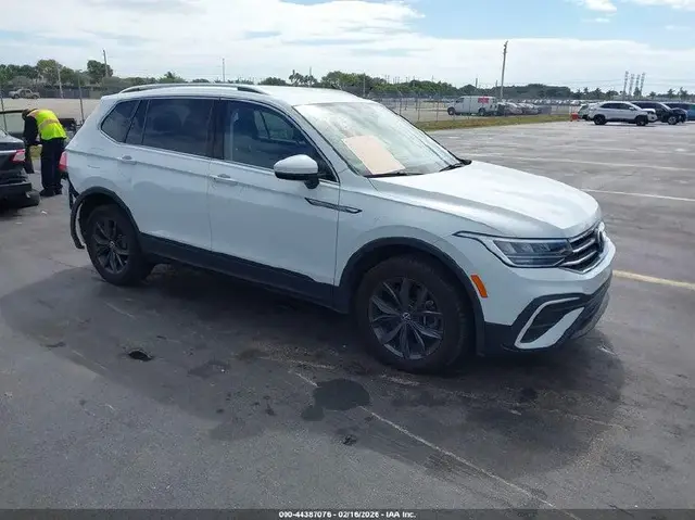 VOLKSWAGEN TIGUAN 2022
