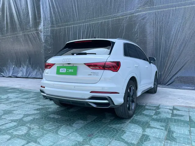 AUDI Q3 35 TFSI FASHION 2022
