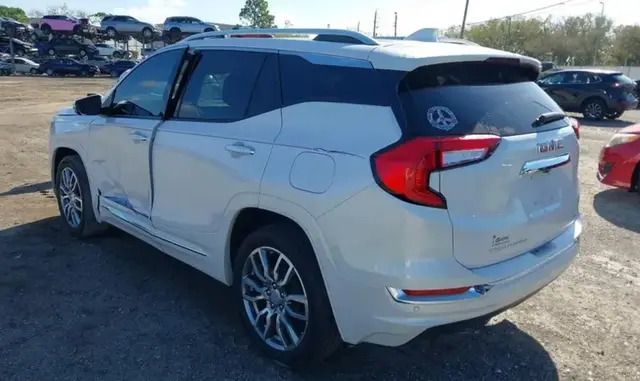 GMC TERRAIN AWD DENALI 2023
