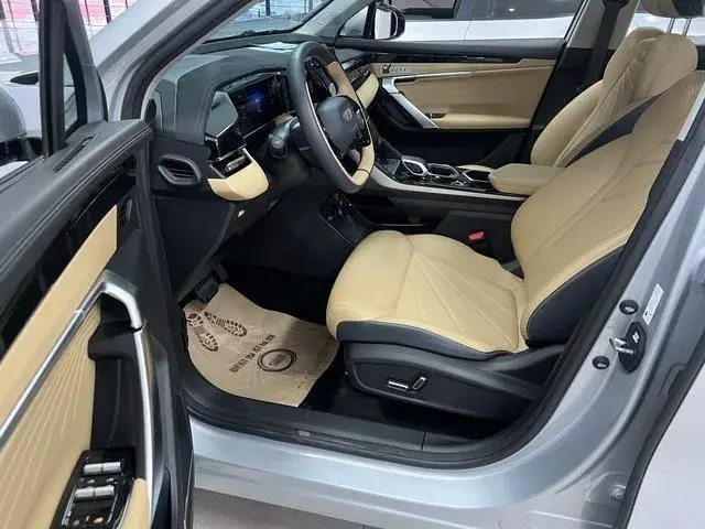 GEELY BOYUE L 2023