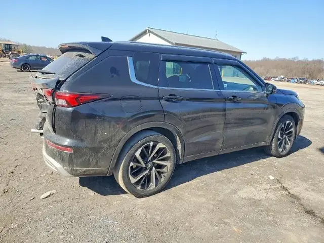 MITSUBISHI OUTLANDER SEL 2022