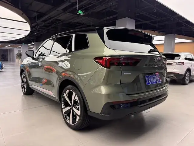 FORD EQUATOR SPORT 2025