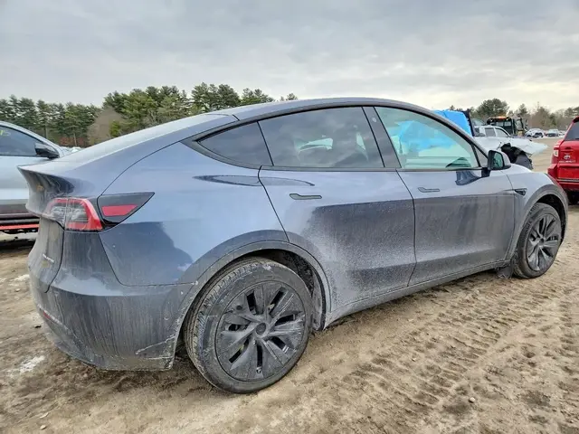 TESLA MODEL Y 2022