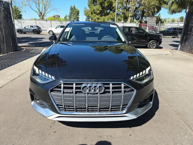 AUDI A4 ALLROAD 2023