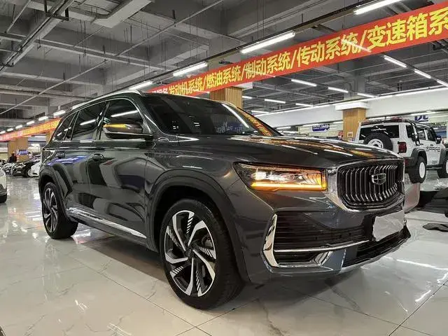 GEELY MONJARO 2022