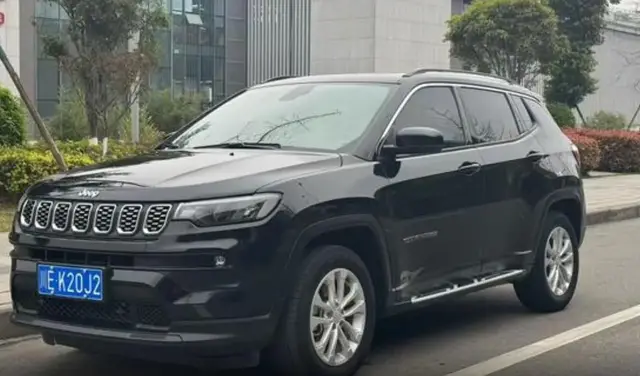 JEEP COMPASS 220T LEADING EDITION 2021