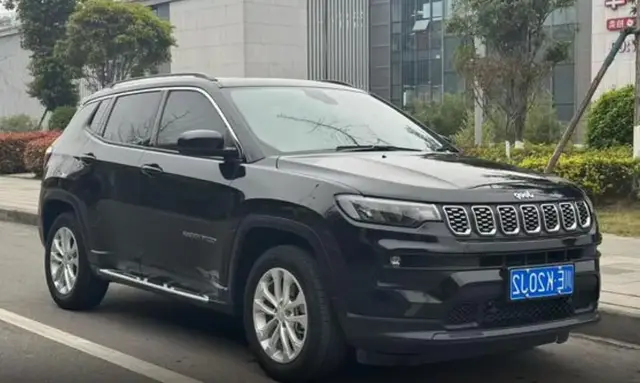 JEEP COMPASS 220T LEADING EDITION 2021