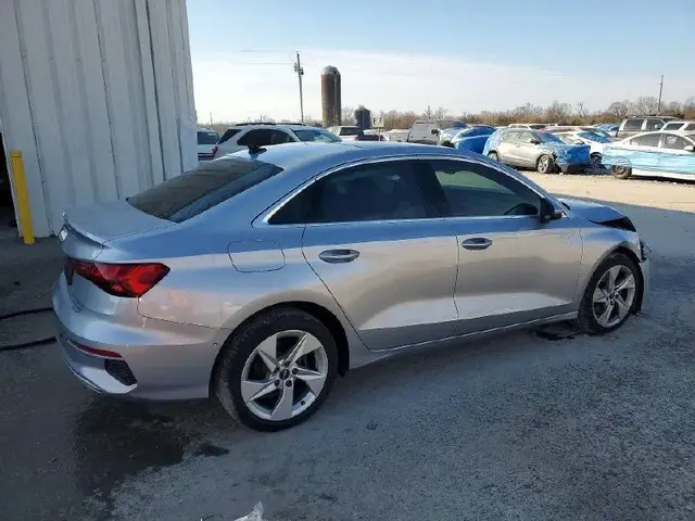 AUDI A3 PREMIUM 2023