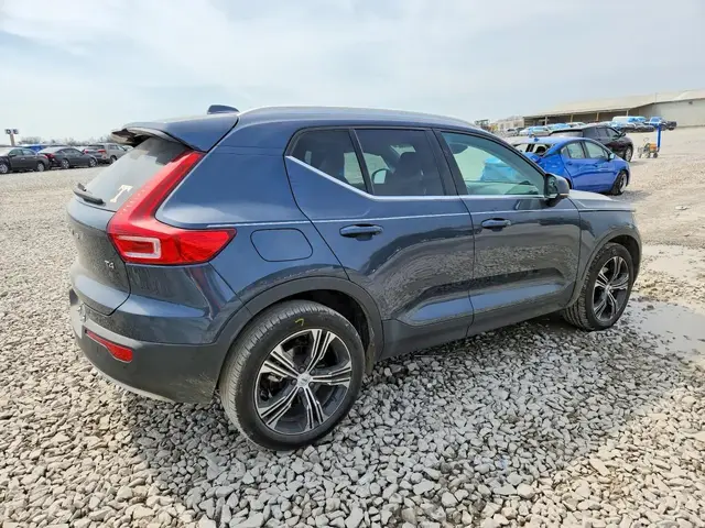VOLVO XC40 T4 INSCRIPTION 2022