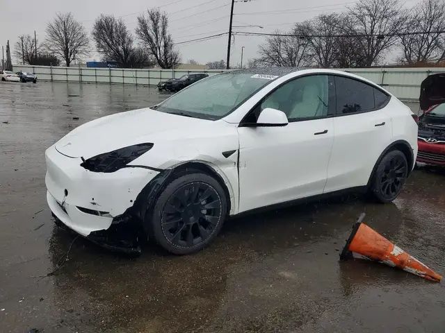 TESLA MODEL Y 2022