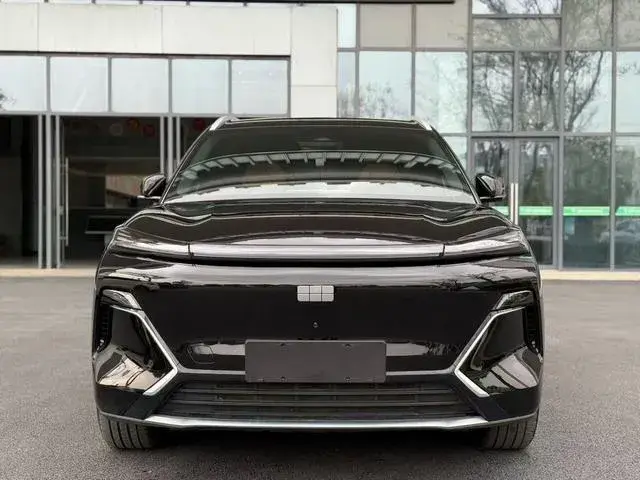 GEELY GALAXY STARSHIP EM-I GALAXY STARSHIP 7 EM-I 2025