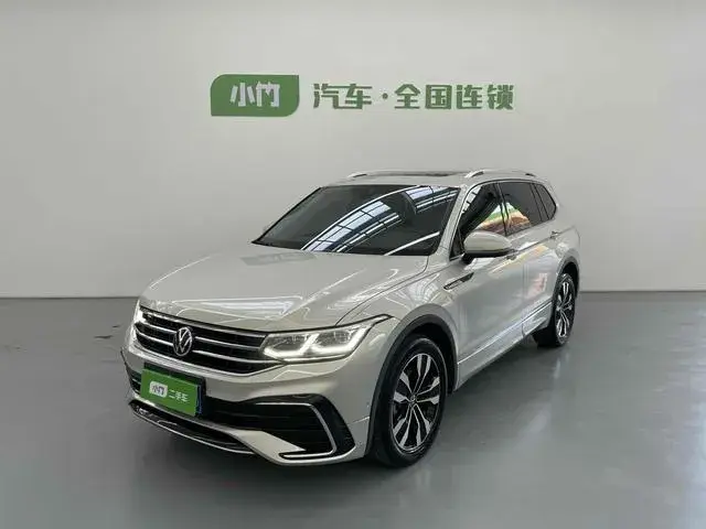 VOLKSWAGEN TIGUAN L 2022