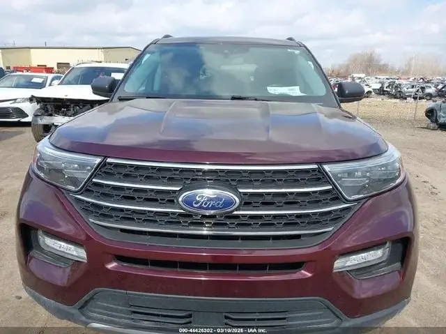 FORD EXPLORER XLT 2022